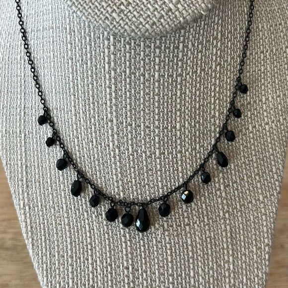 CH Carolina Herrera black dangle necklace - Picture 1 of 5